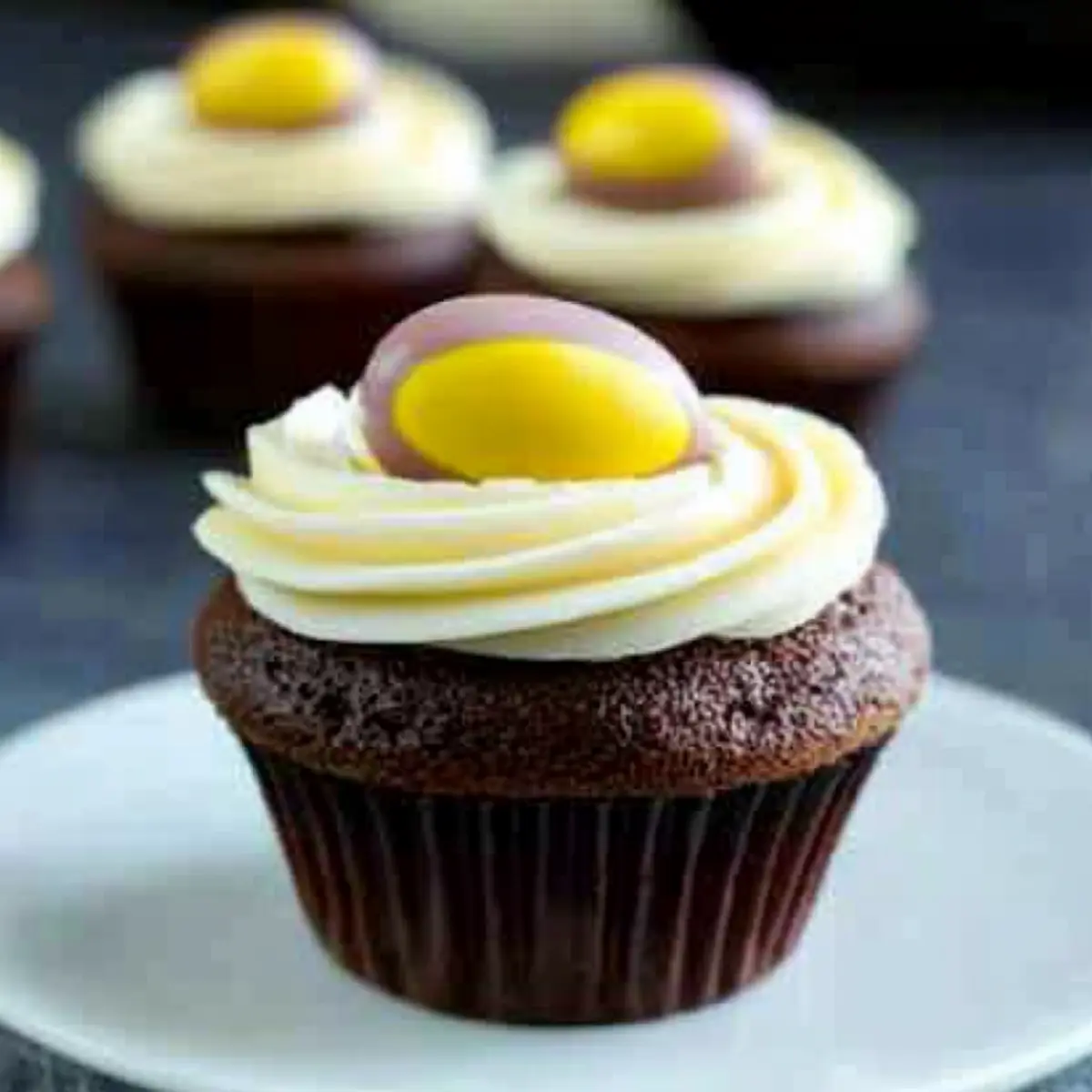 Cadbury Creme Egg Cupcakes