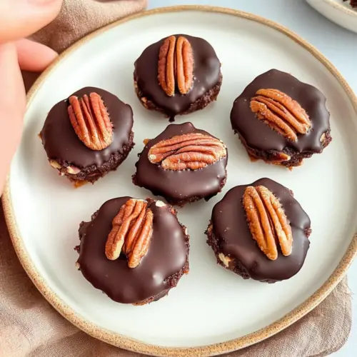 No-bake Pecan Pie Bites